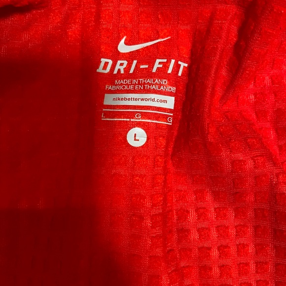 Red Nike Zip-up jacket - Picture 3 of 5